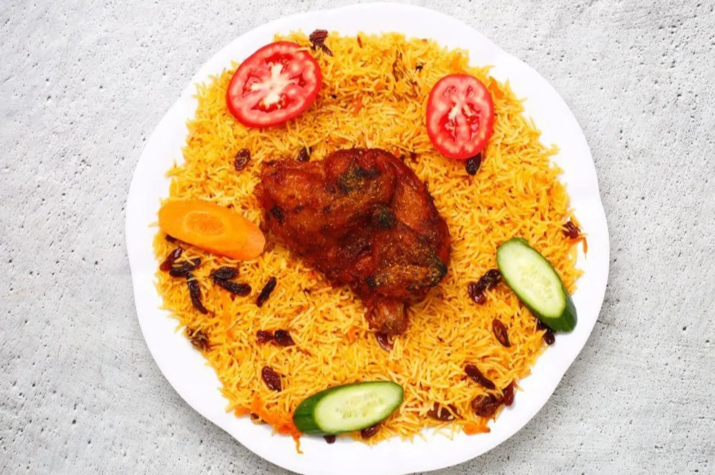 دجاج طازج مقلي مع الارز  - نص حبة دجاج