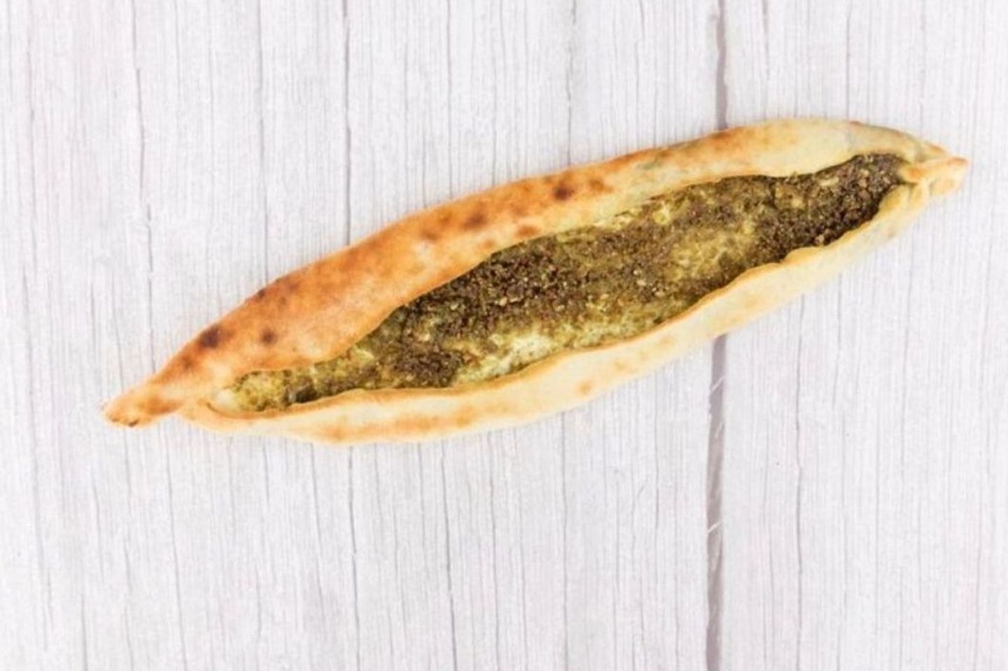 لبنة مع زعتر - وسط