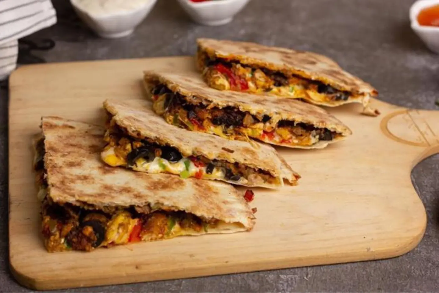 كساديا دجاج - وسط