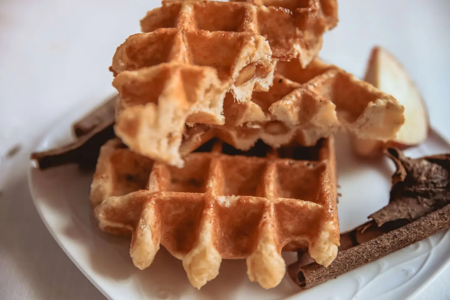 Sweet Waffle Stuffed With Apple - Large