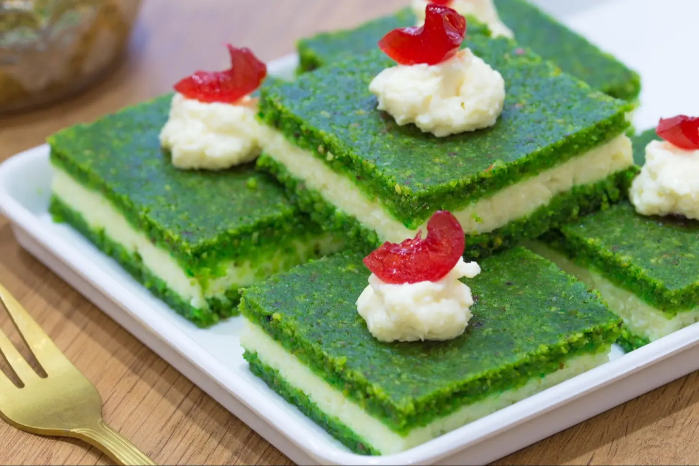 مفروكة بالقشطة طبقتين - نصف كيلو