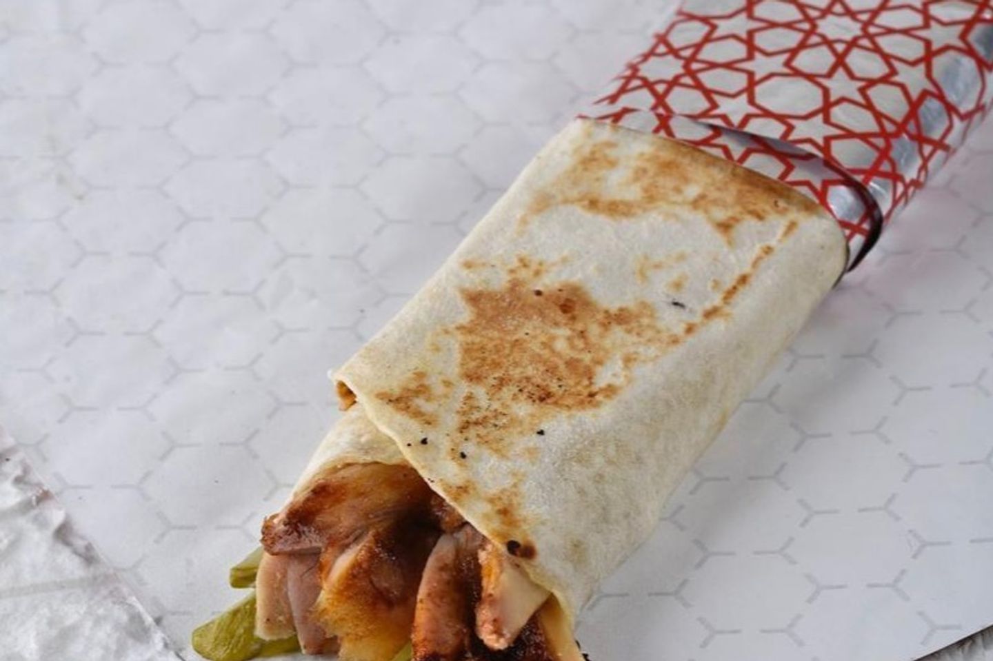 Meat Shawarma Sandwich With Cheese - Medium