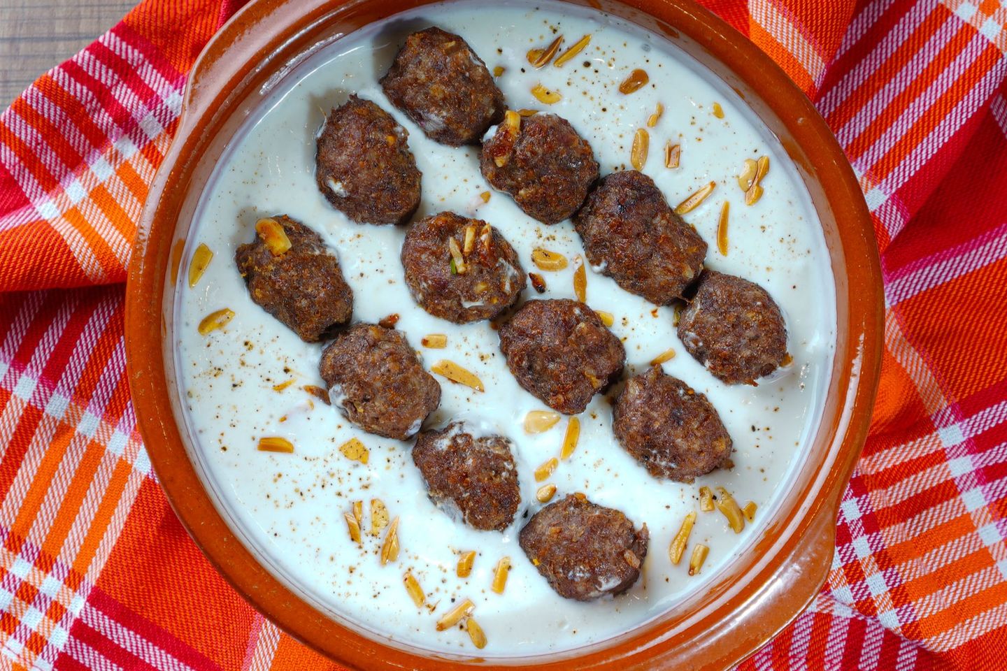 Grilled Meat With Yogurt - Kilo