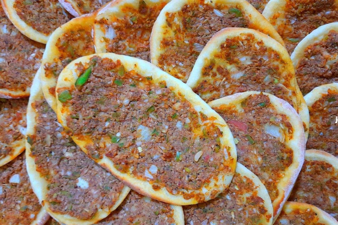 صفيحة باللحم - ربع كيلو