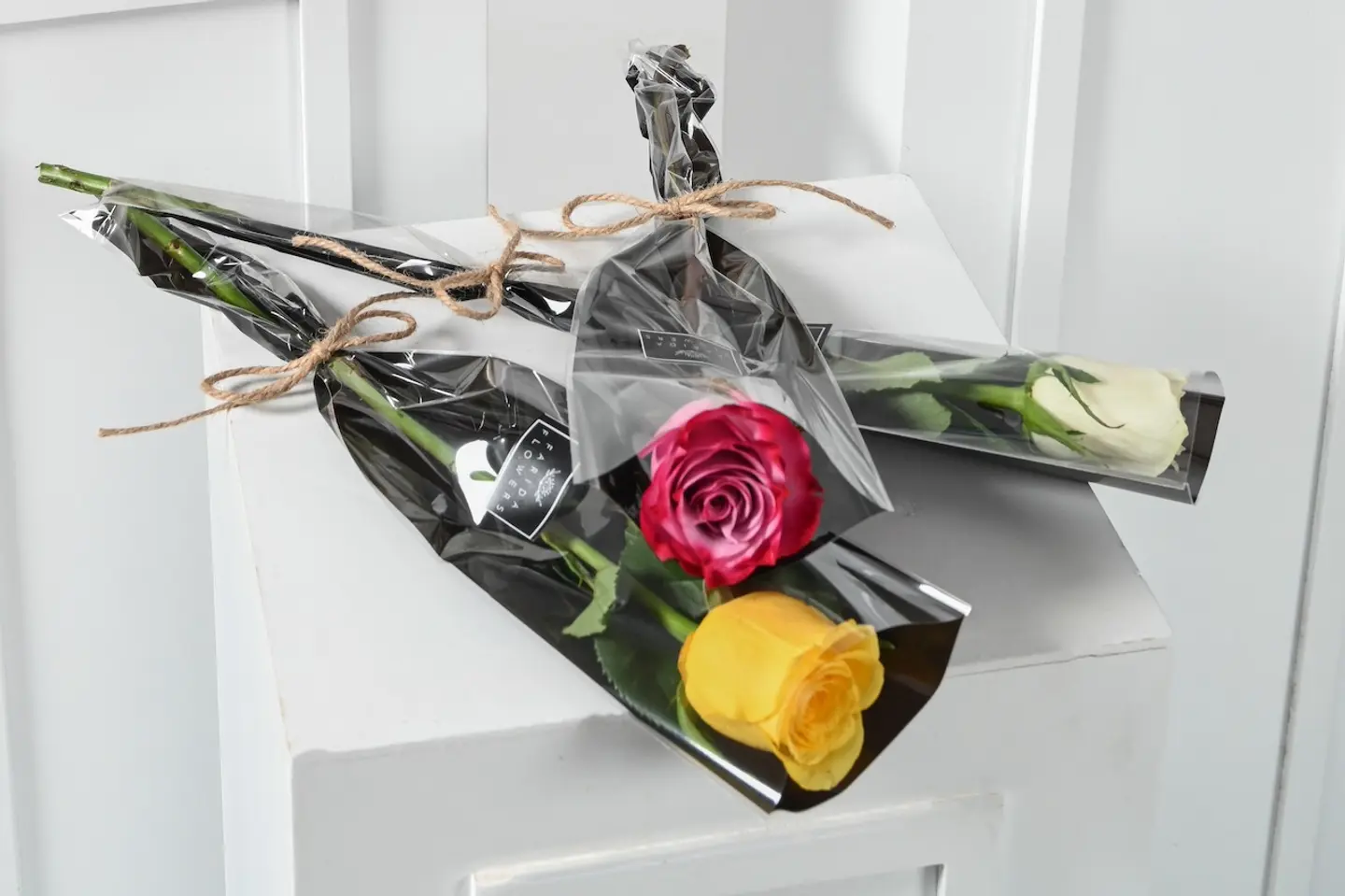 توزيعات ورد بالحبة - وردة صفراء