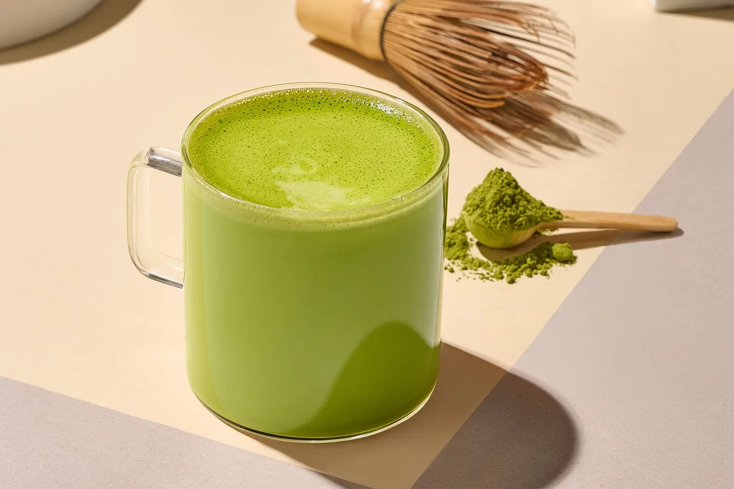 ماتشا لاتيه - وسط