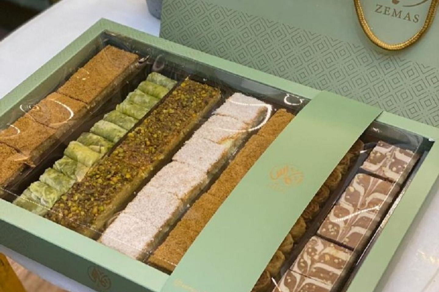 بسبوسة - وسط