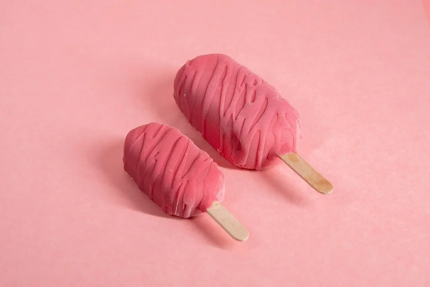 Strawberry Chocolate - Large Stick