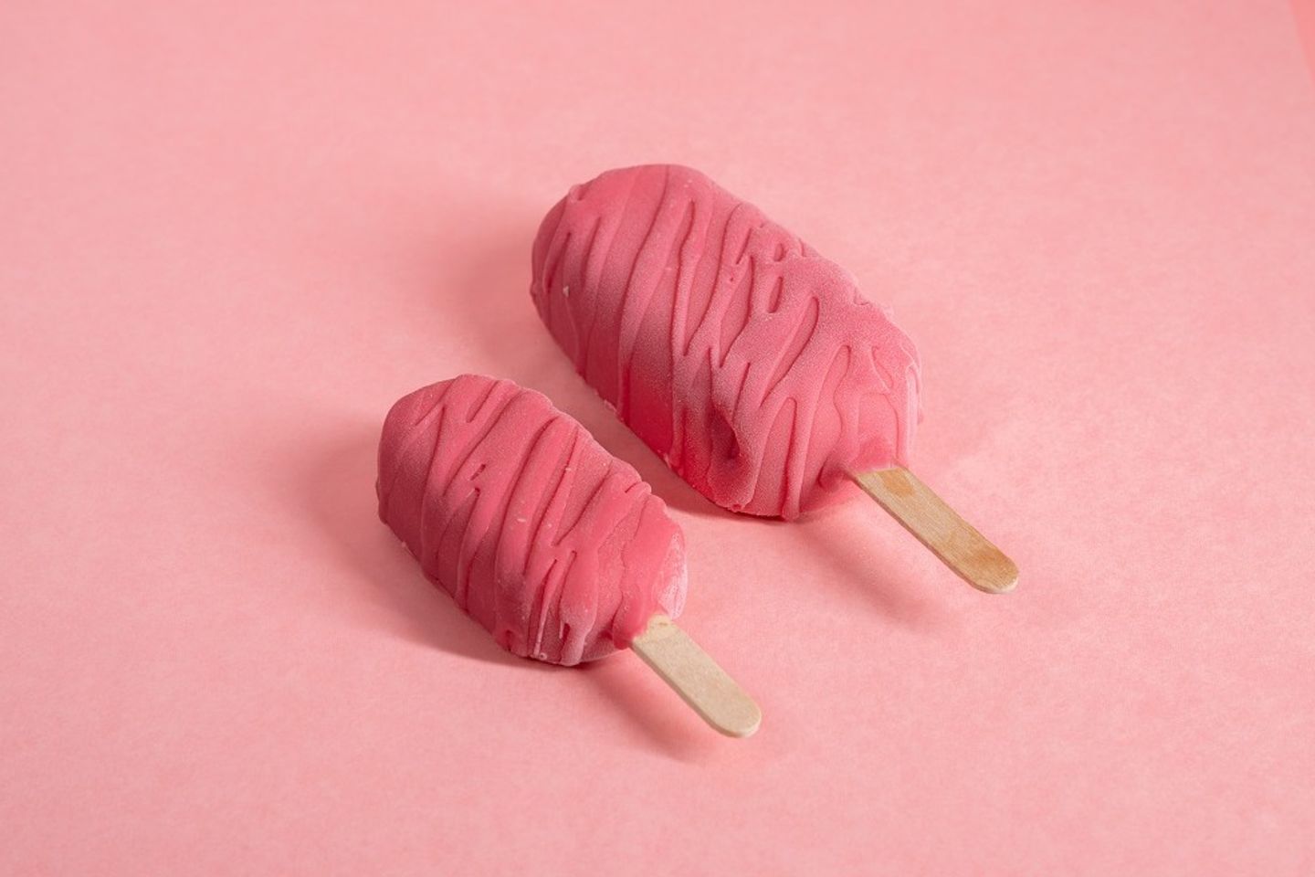 Strawberry Chocolate - Large Stick