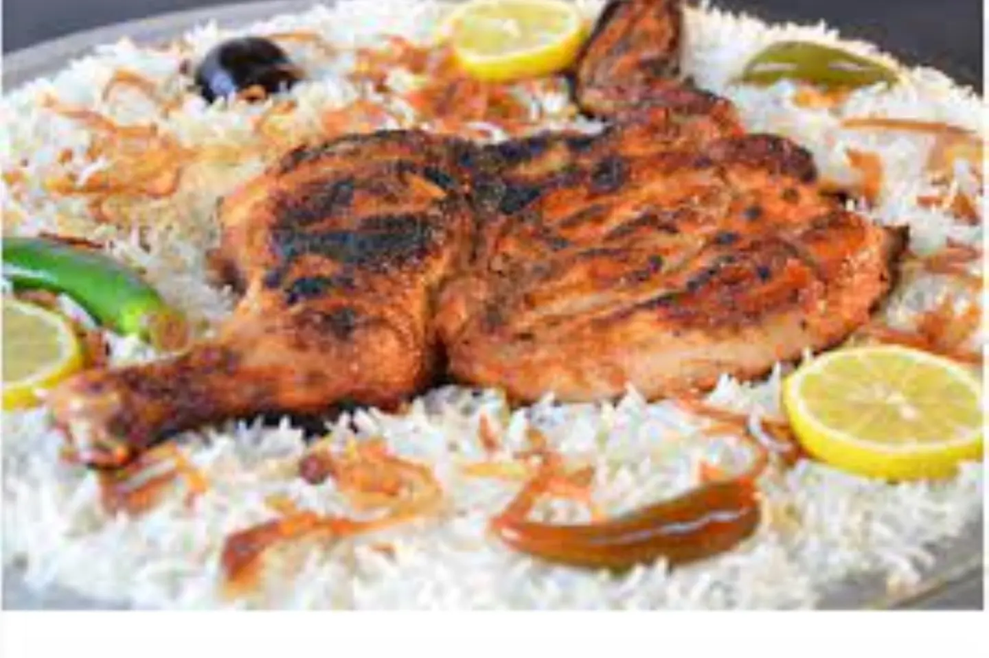 دجاج مع الارز - نصف