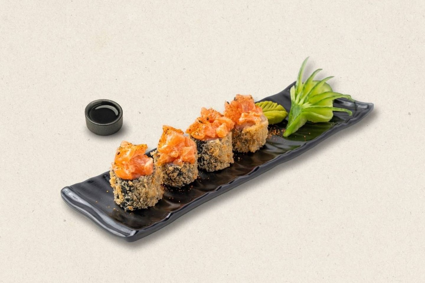 Crazy Salmon Roll - 4pcs