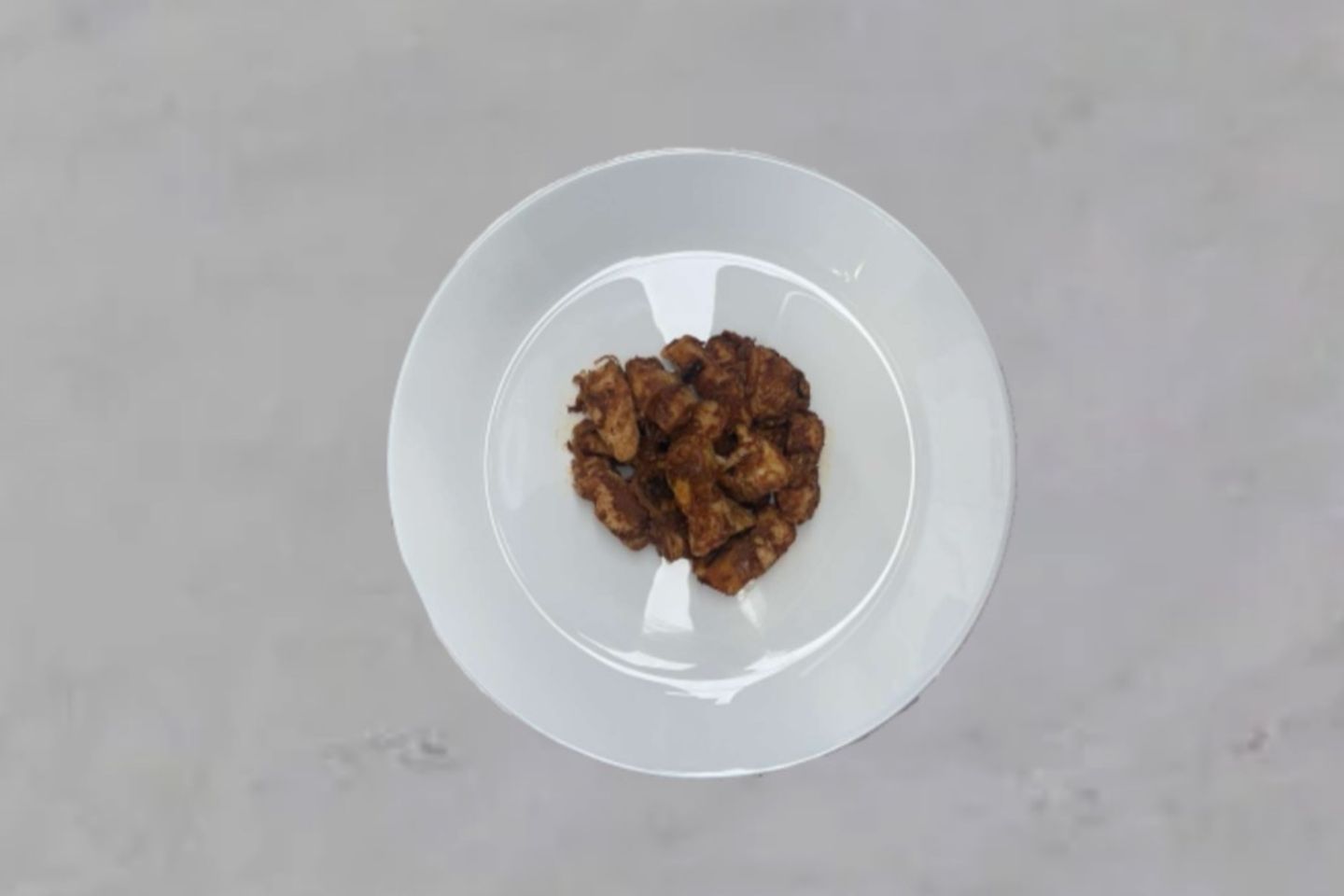 Chicken With Tomato Sauce - 100 Grams