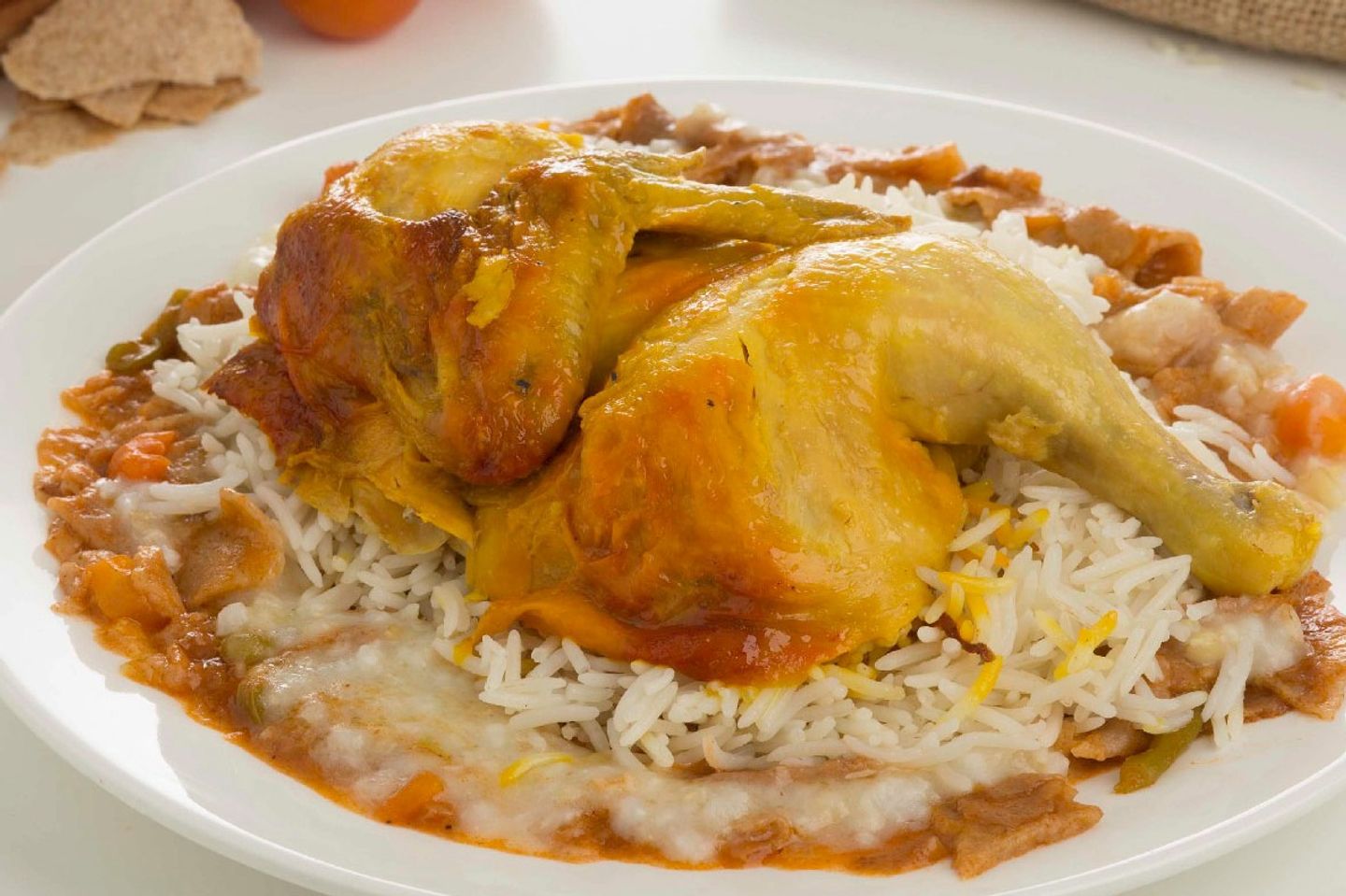 مثلوثة الشارقة دجاج - نص دجاجة