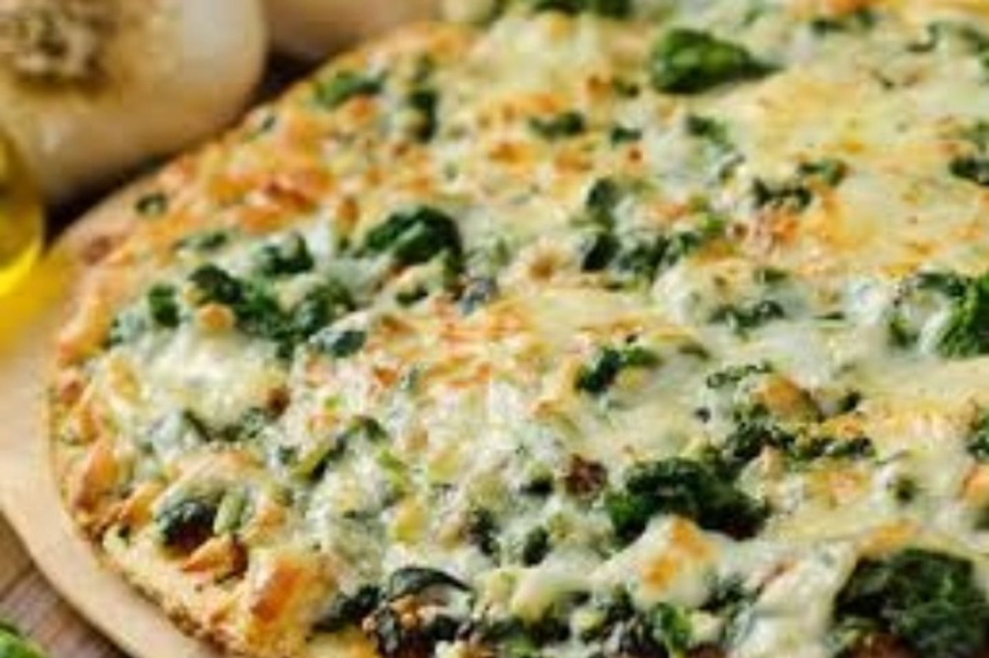 فطيره سبانخ باللبنه  - صغير