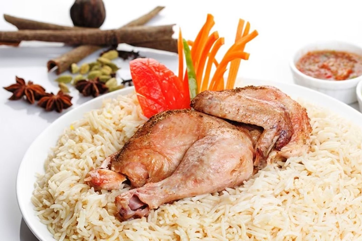 دجاج حنيذ مع الأرز - دجاج حنيذ مع الأرز-حبه دجاج