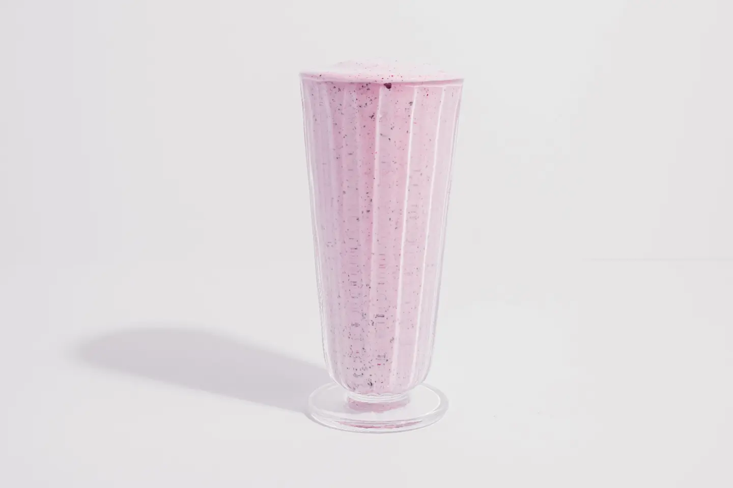 Strawberry Cookies And Cream Shake - Mini Size