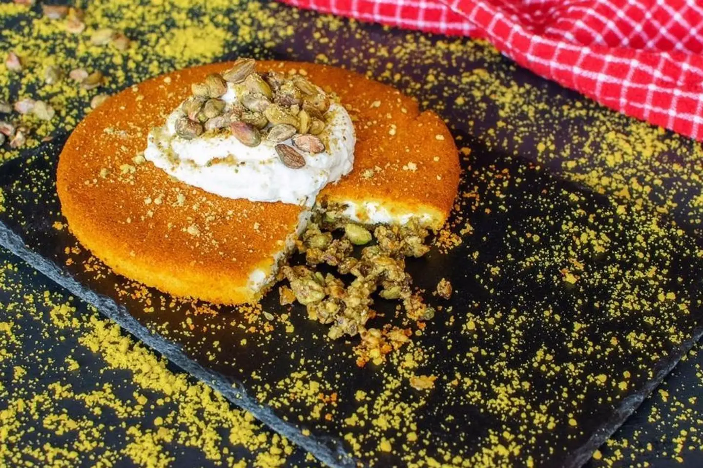 Soft Nabulsi Kunafah With Cream - Small
