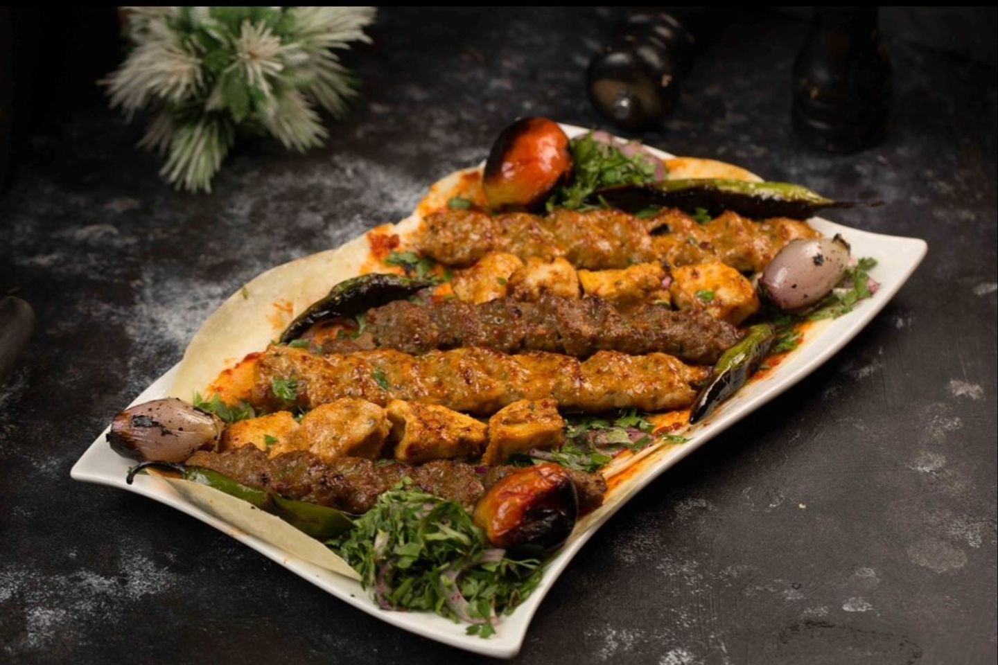 مشكل مشوي بيتنا  - ثلاثة اسياخ مشكل