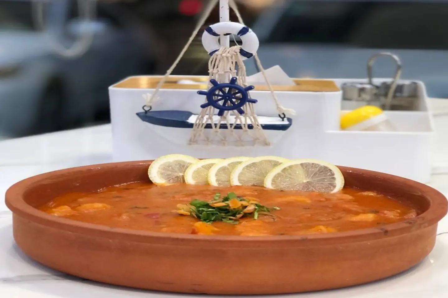 طاجن جمبري احمر - صوص احمر