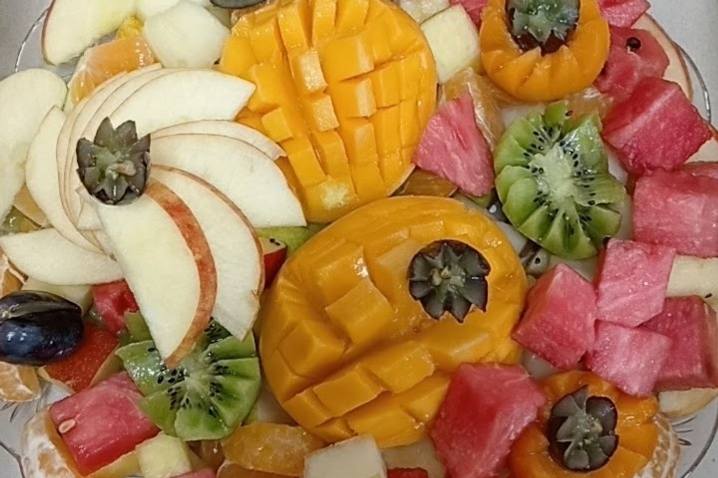 سلطة فواكة - وسط