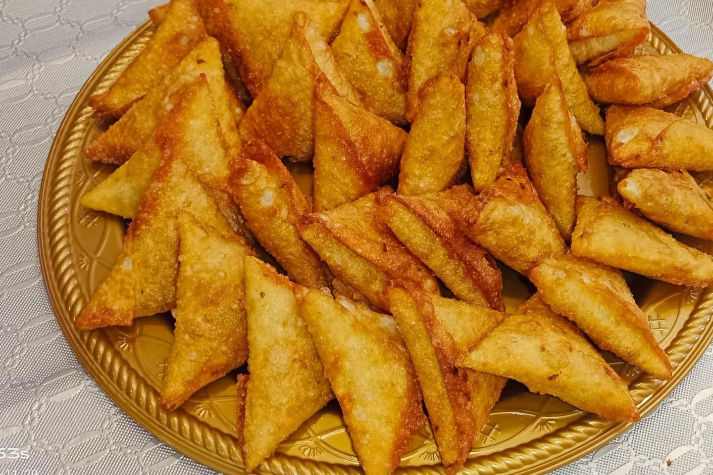 سمبوسة  - وسط