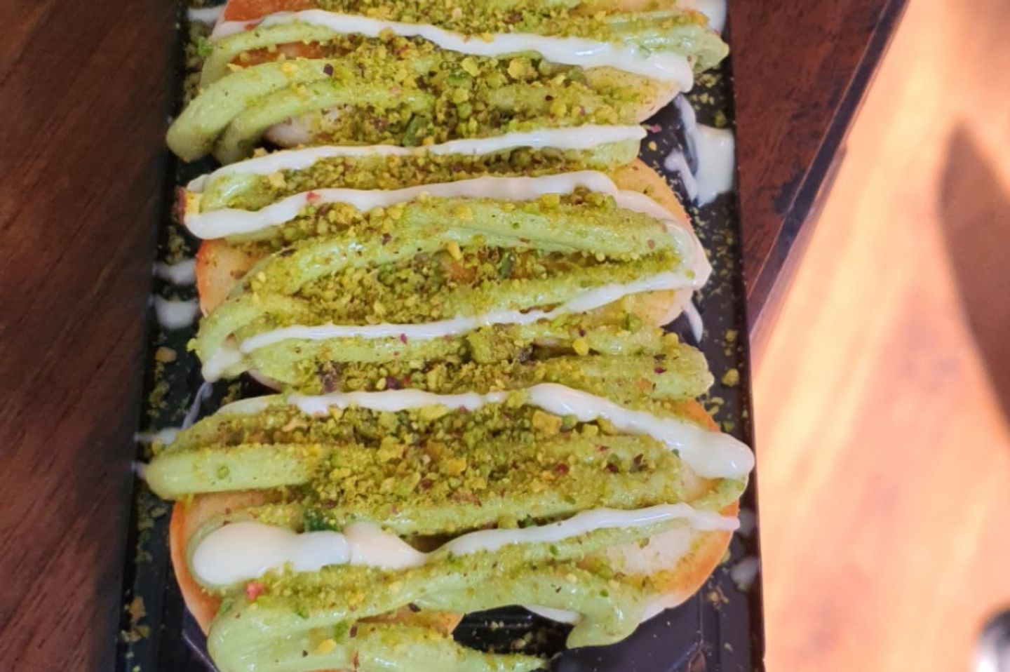 مينى بان كيك فستق - مينى بان كيك فستق صغير