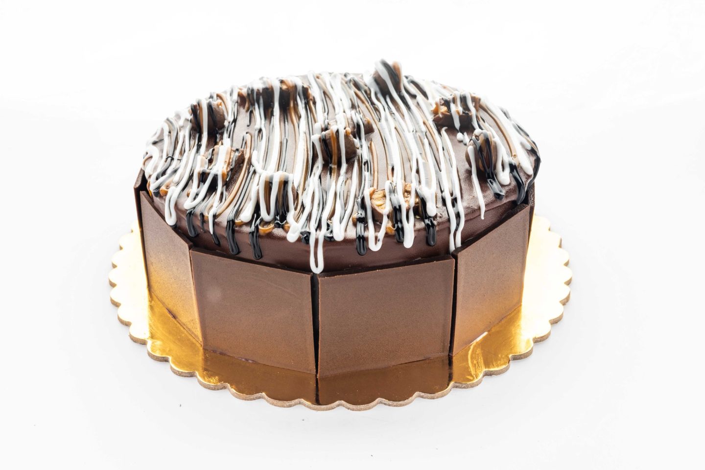Snickers Cake - Small For 8 People
