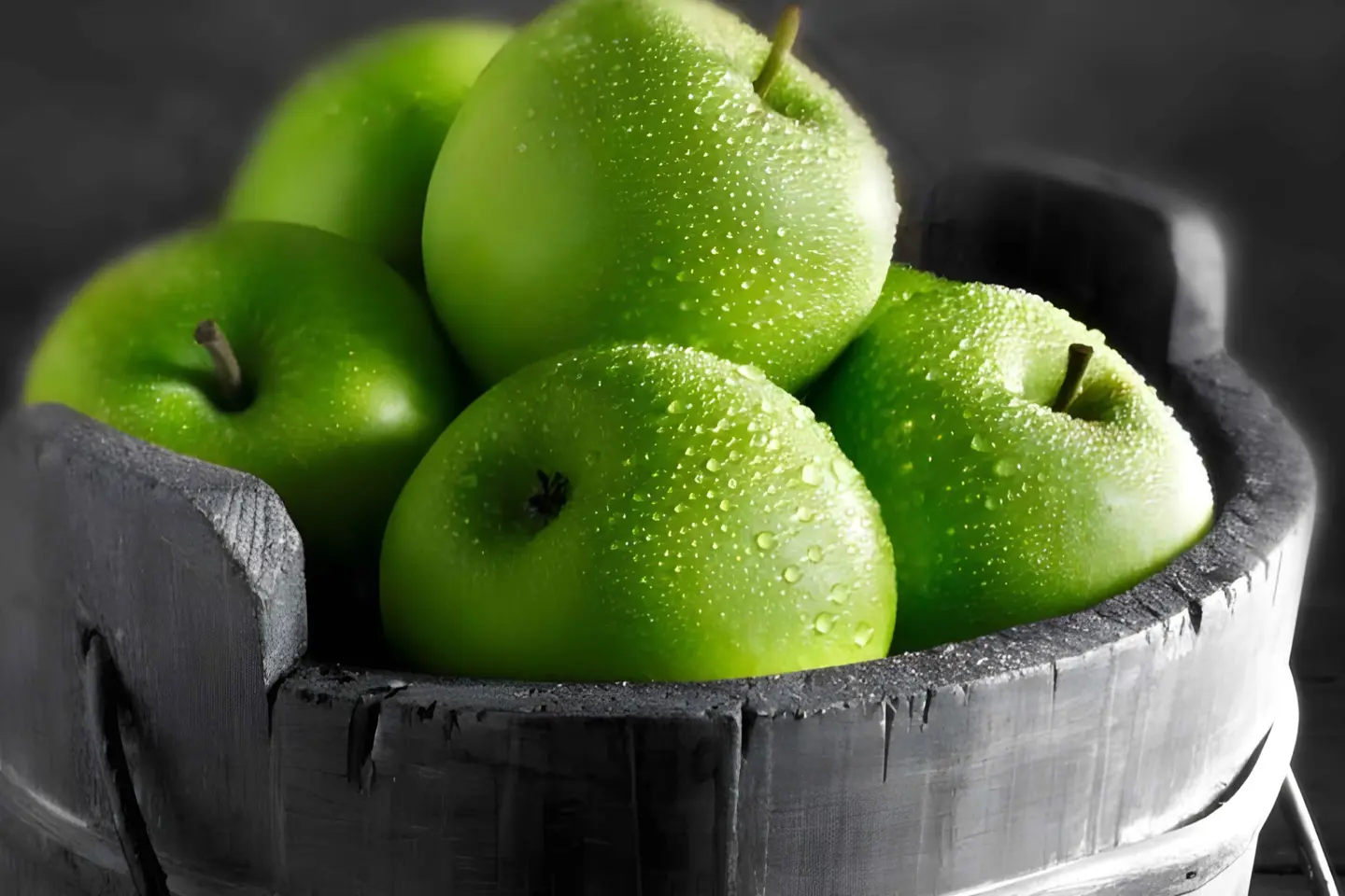 تفاح أخضر - وسط