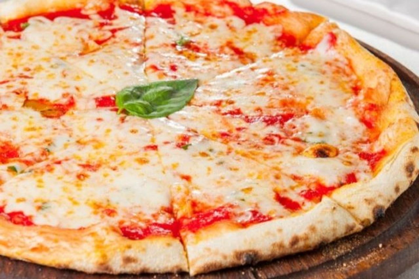 بيتزا مارغريتا - وسط
