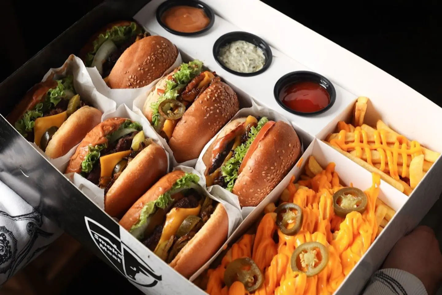 بوكس العائلة - ٤ قطع