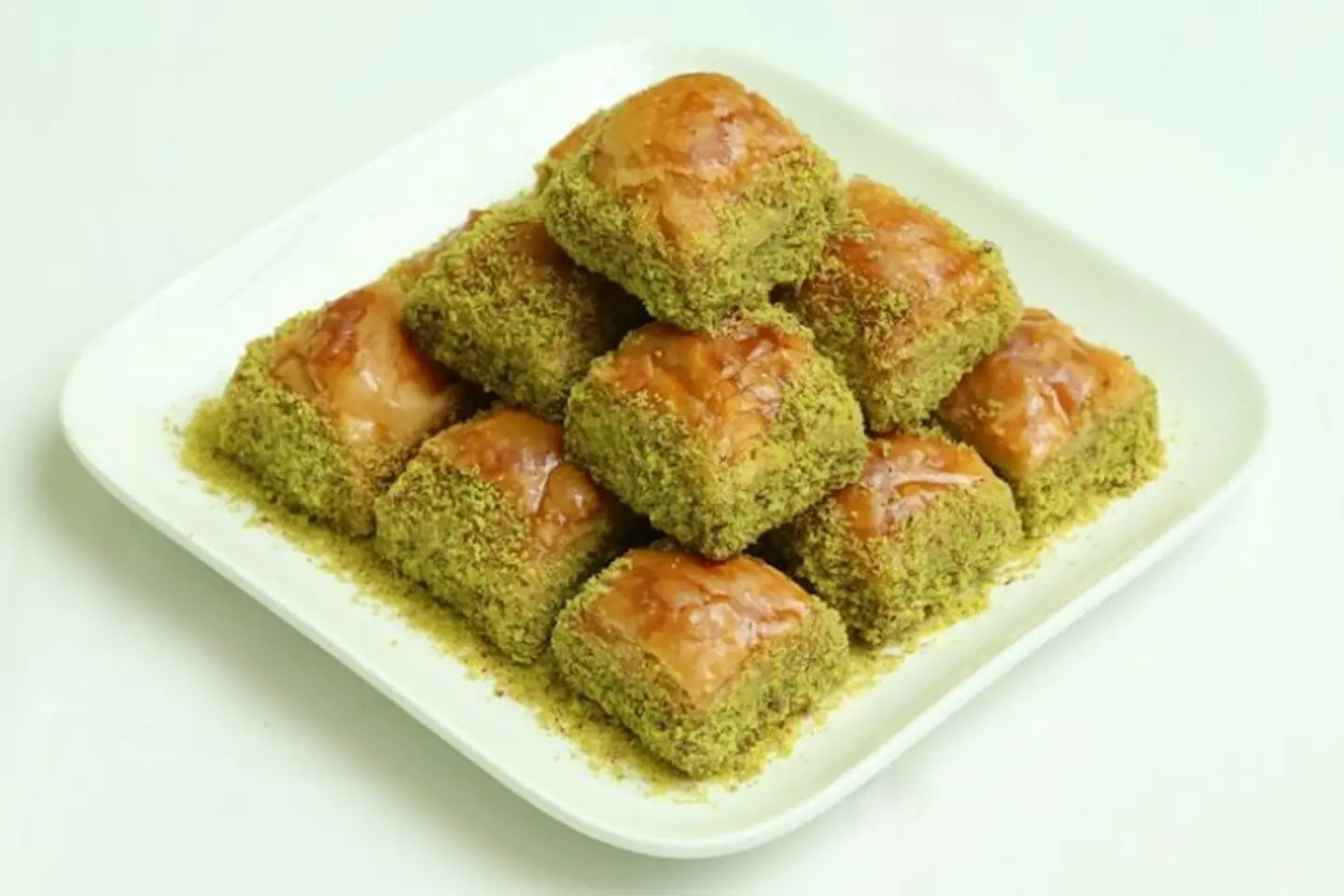 Mix Turkey Baklava - Medium