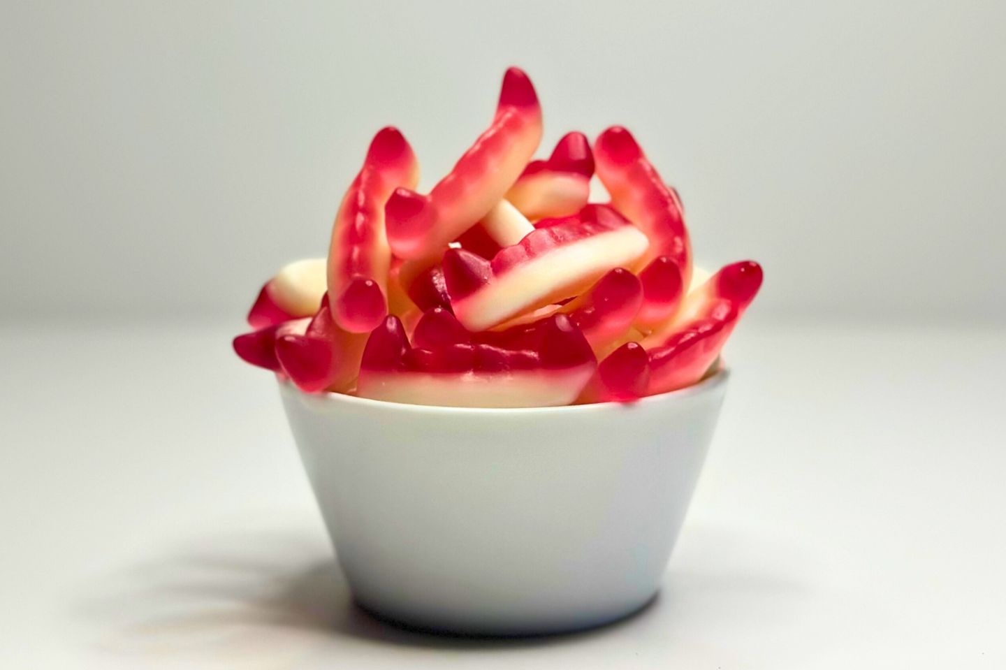 Vampire Teeth - 250 G