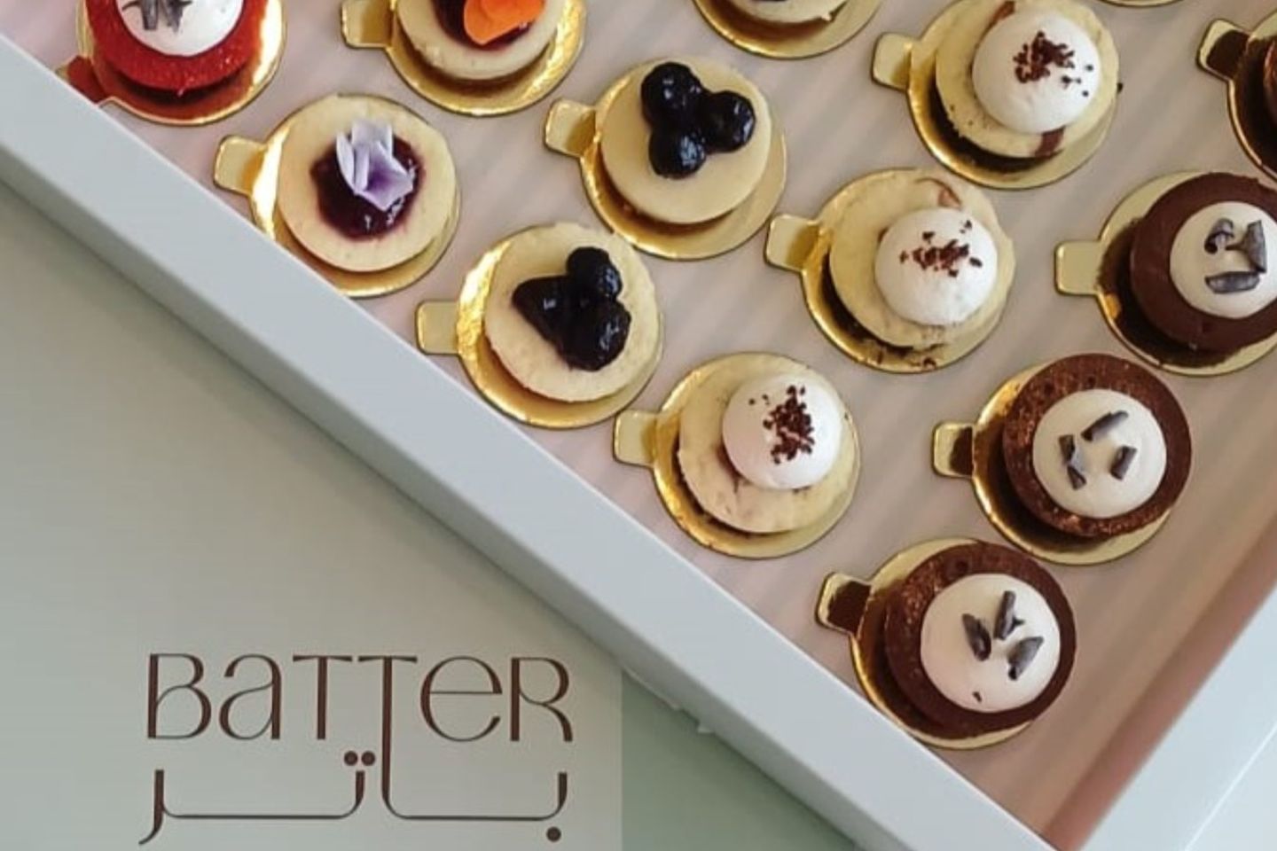 Box Mini Cheesecake 20 Piece - 20 Pieces