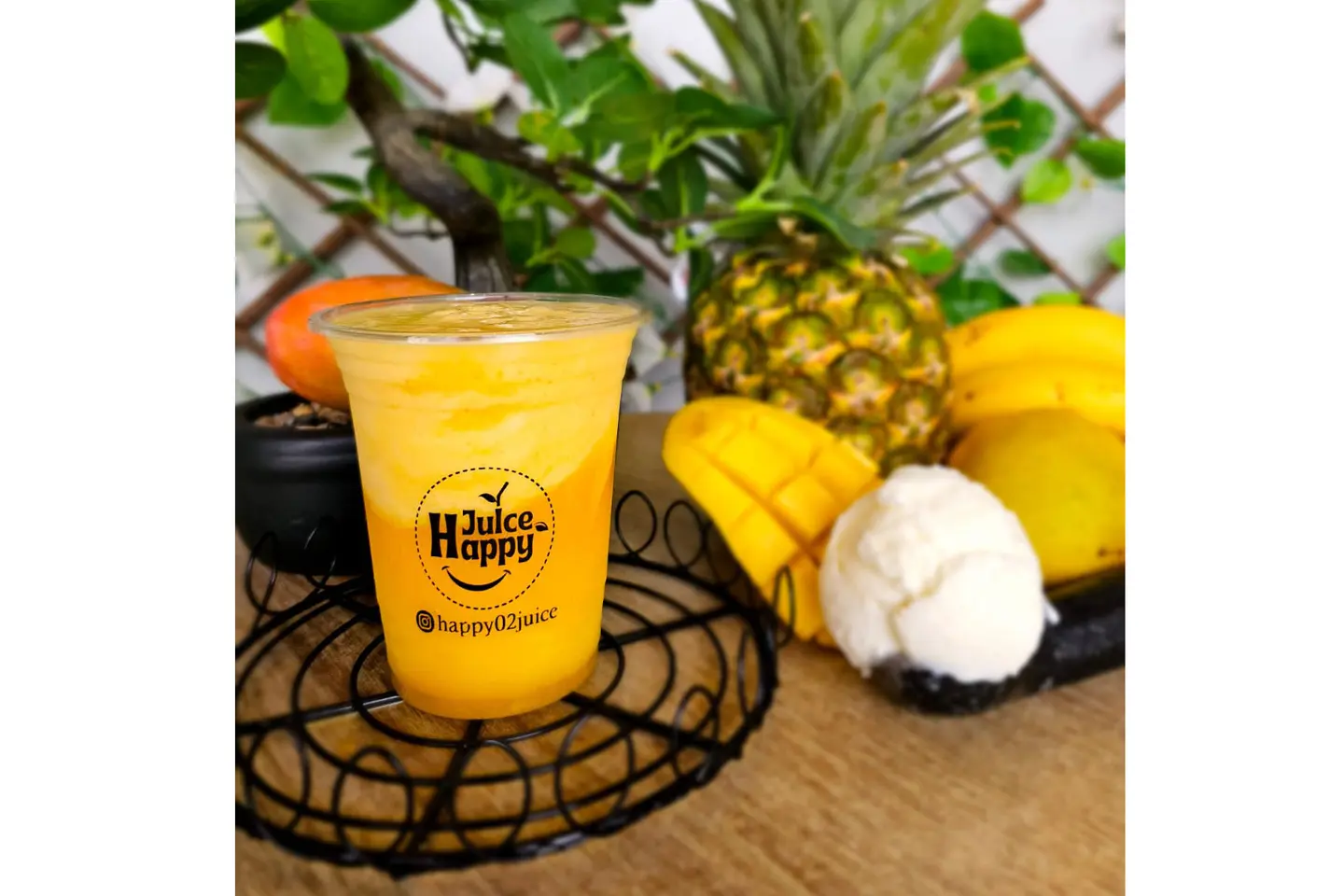 Mango People - M
