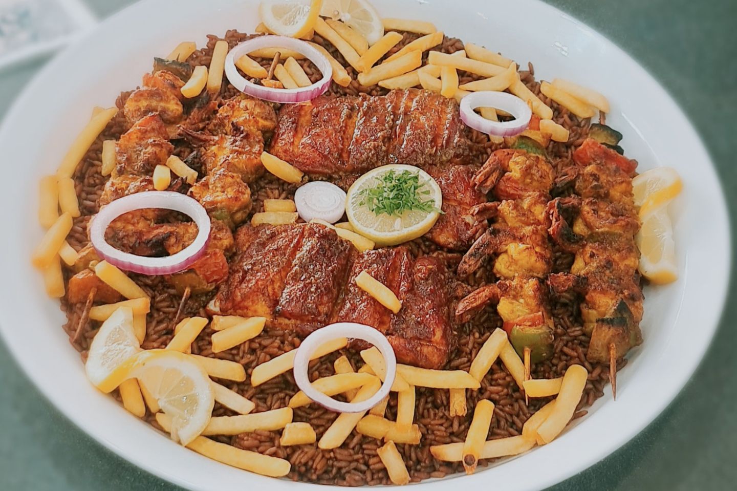 Fish Scallop And Shrimp Skewers Platter For 3 People - Grilled Fillet