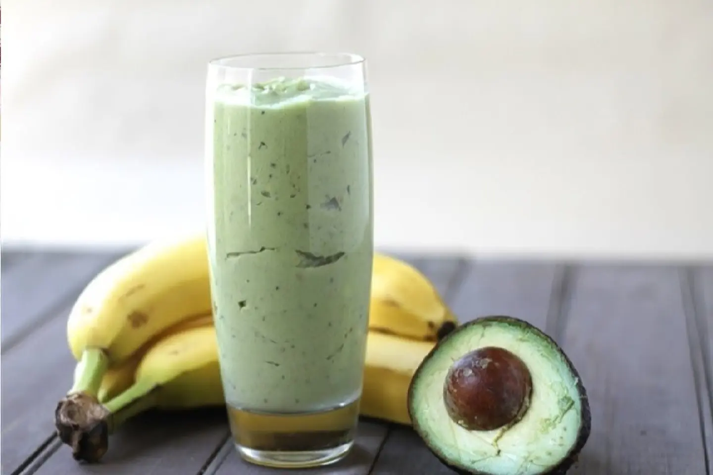 أفكادو و موز - كبير