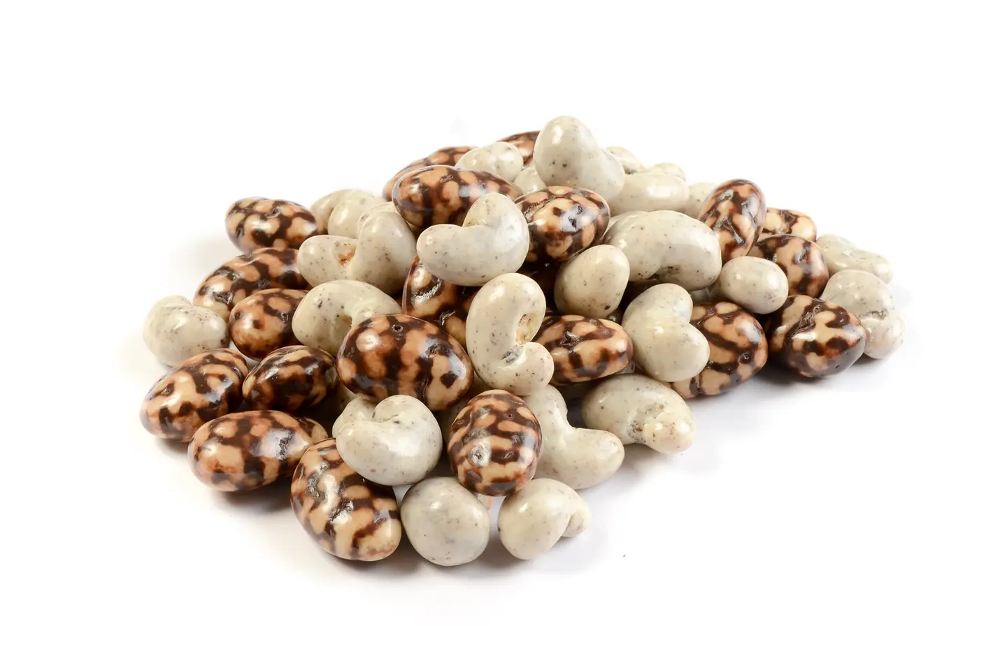 لوز بقري وكاجو بالاوريو - ٧٠ جرام