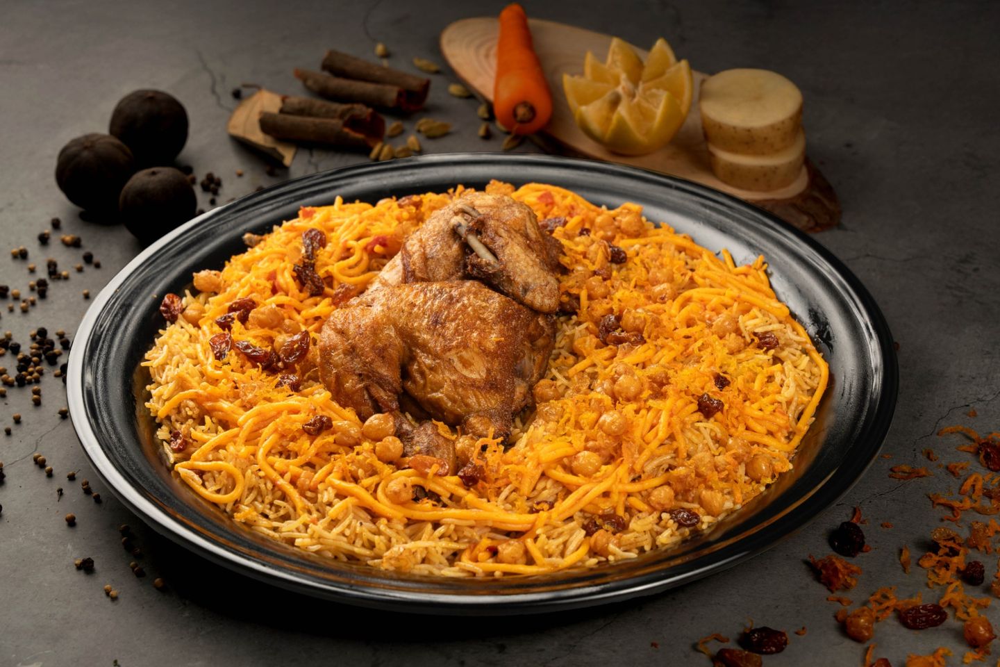 دجاج مضغوط محمر - نص حبة دجاج