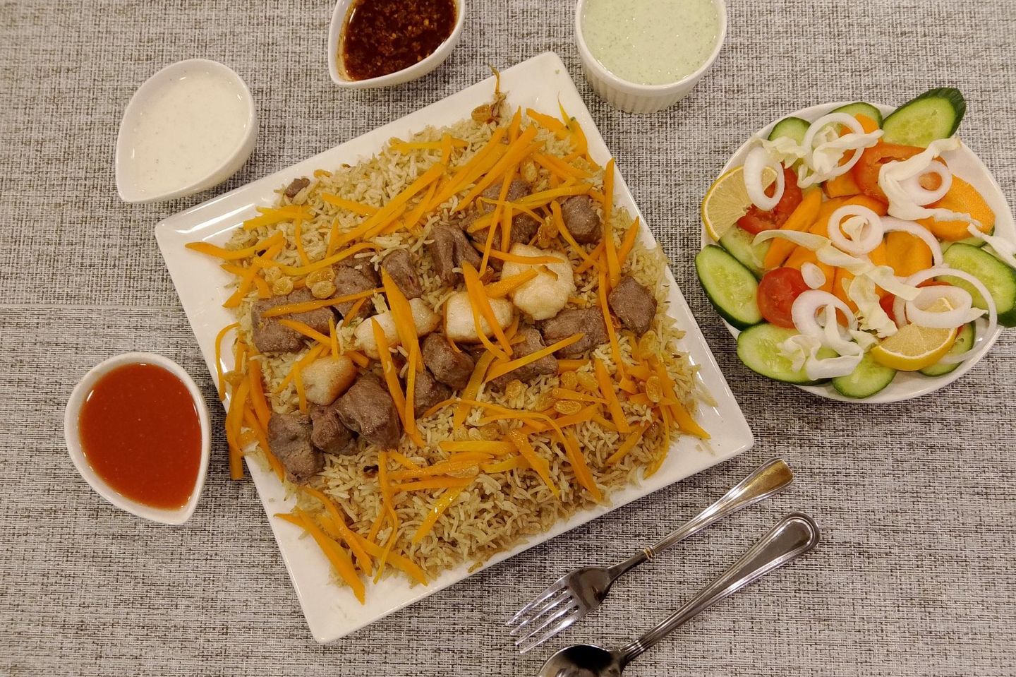 أفغاني برياني - شخصين