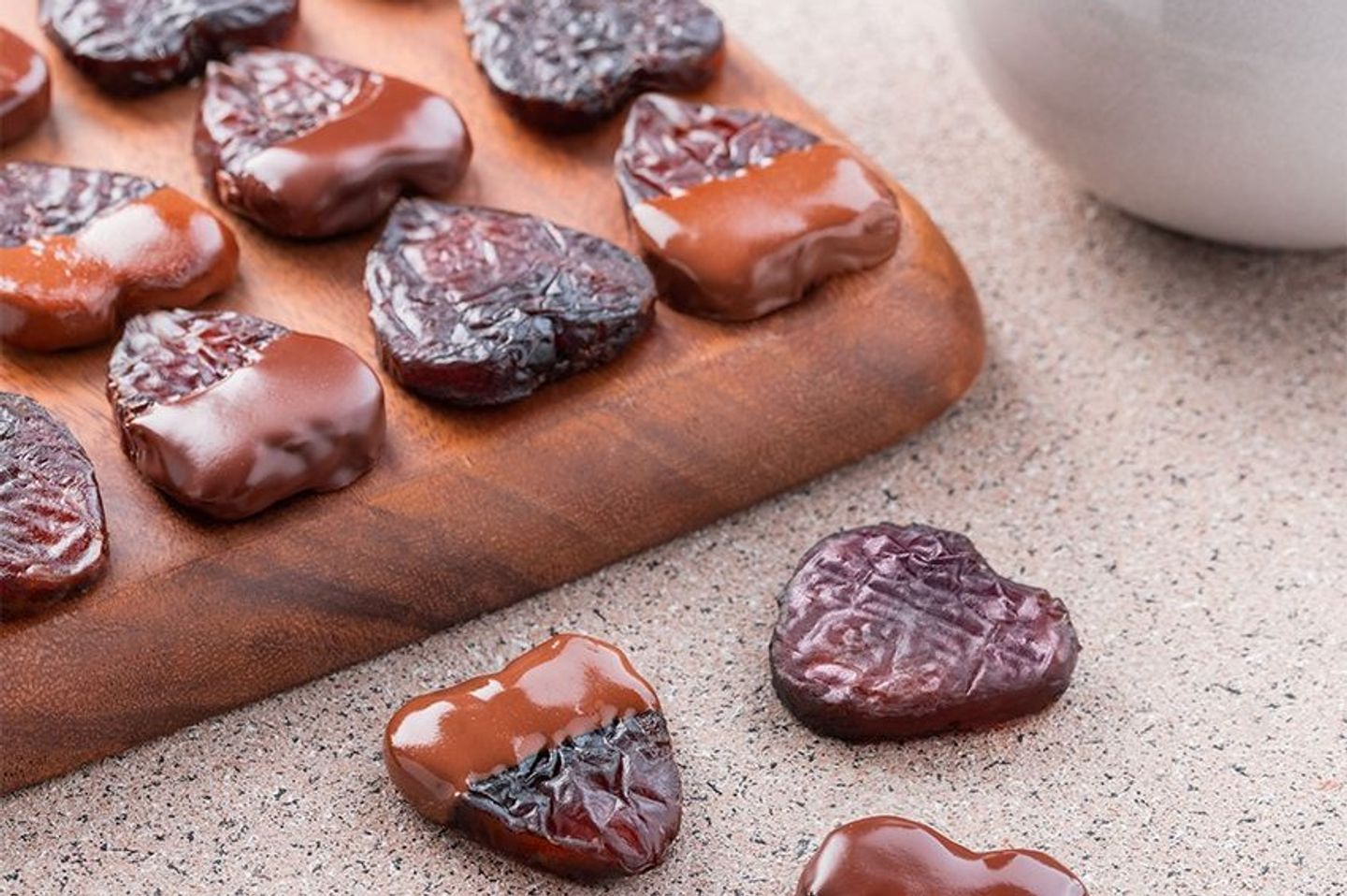 Date Pressed Dipped Chocolate - 500gms