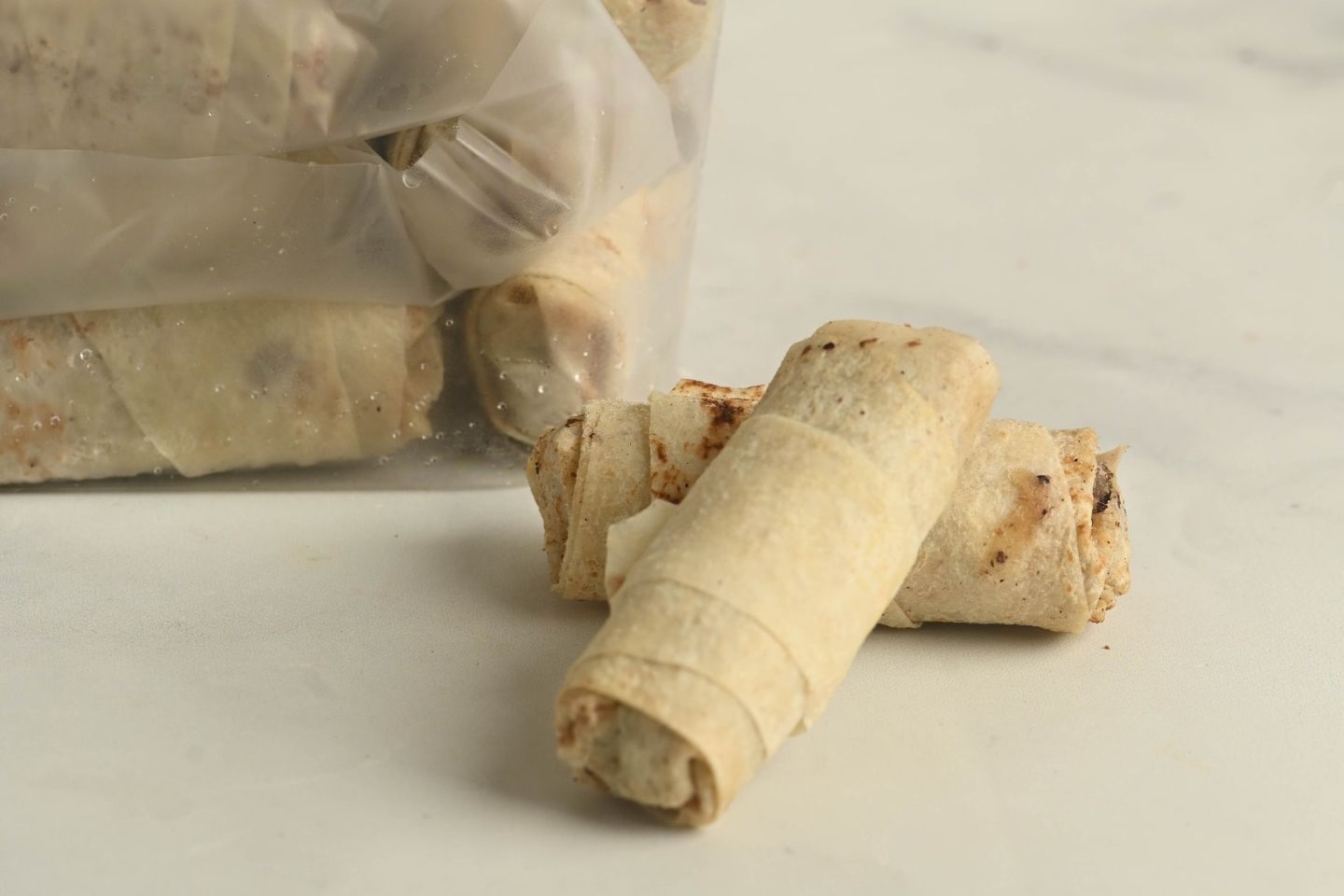 Musakhan Rolls -  50 Pieces