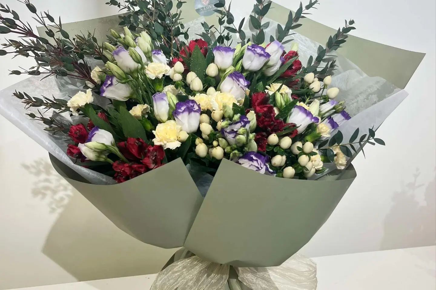باقة الحب الأرجوانية - كبير