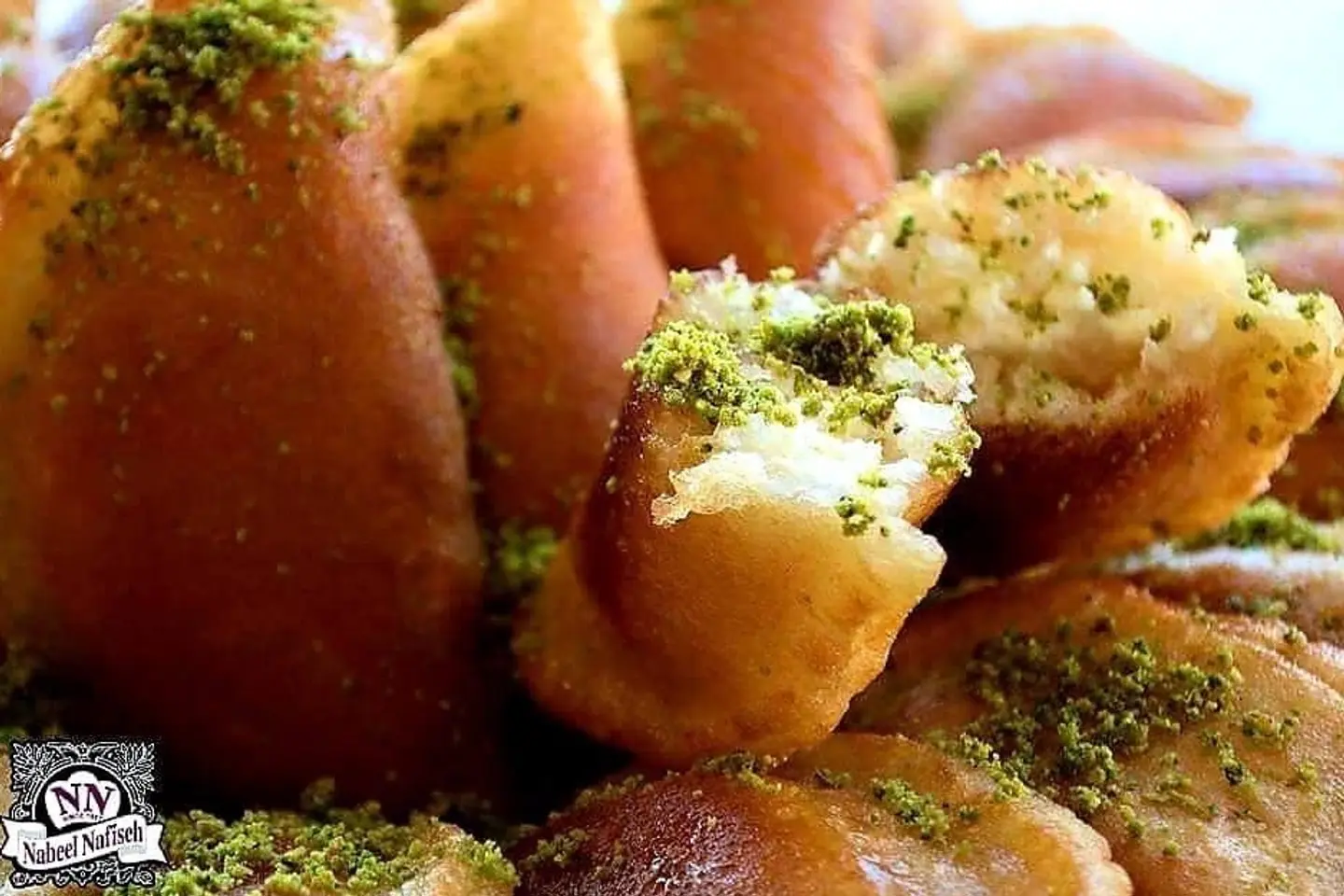 قطايف مقلية بالقشطة - نصف كيلو