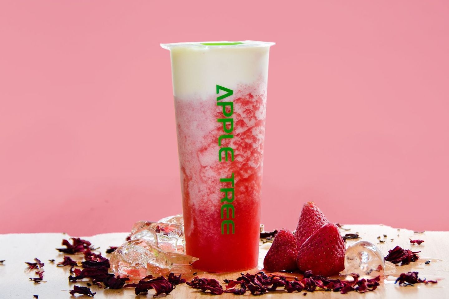 Cheese Strawberry Smoothie - Large