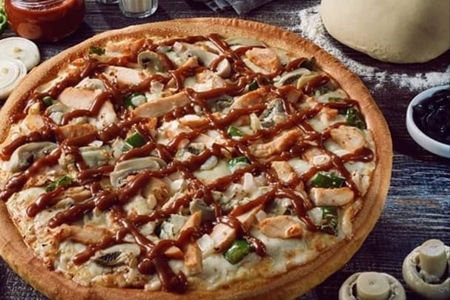 Chicken Barbecue Pizza - Large Size