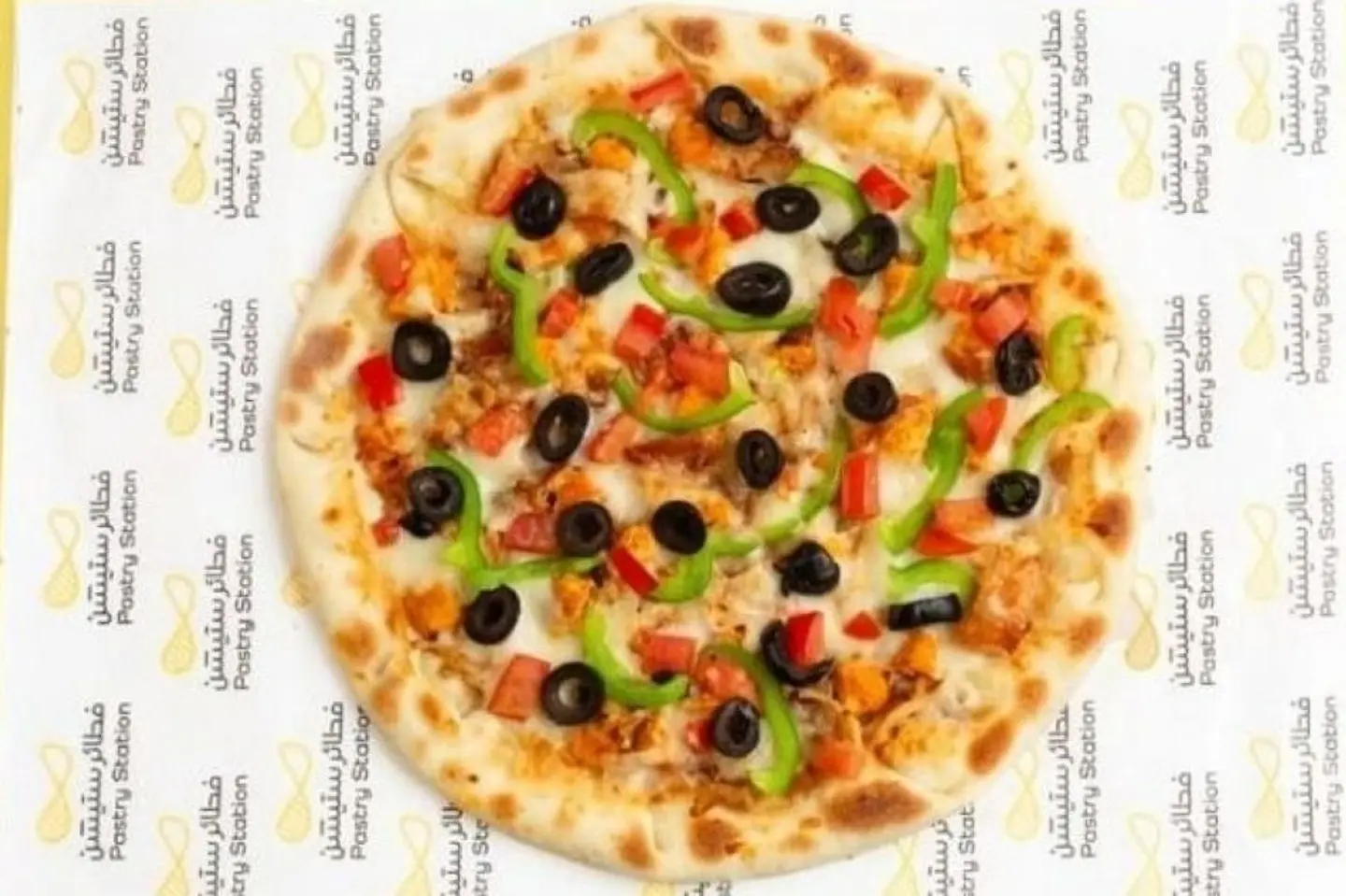 بيتزاء الدجاج - كبير