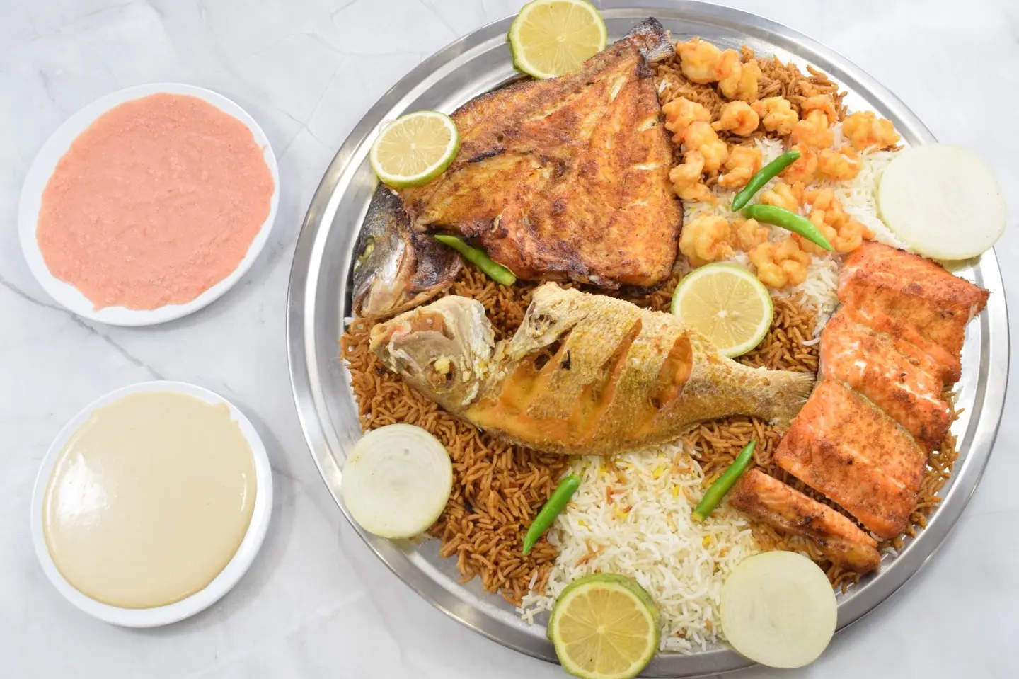 وجبة كوخ السمك 4اشخاص - وجبة كوخ السمك أشخاص