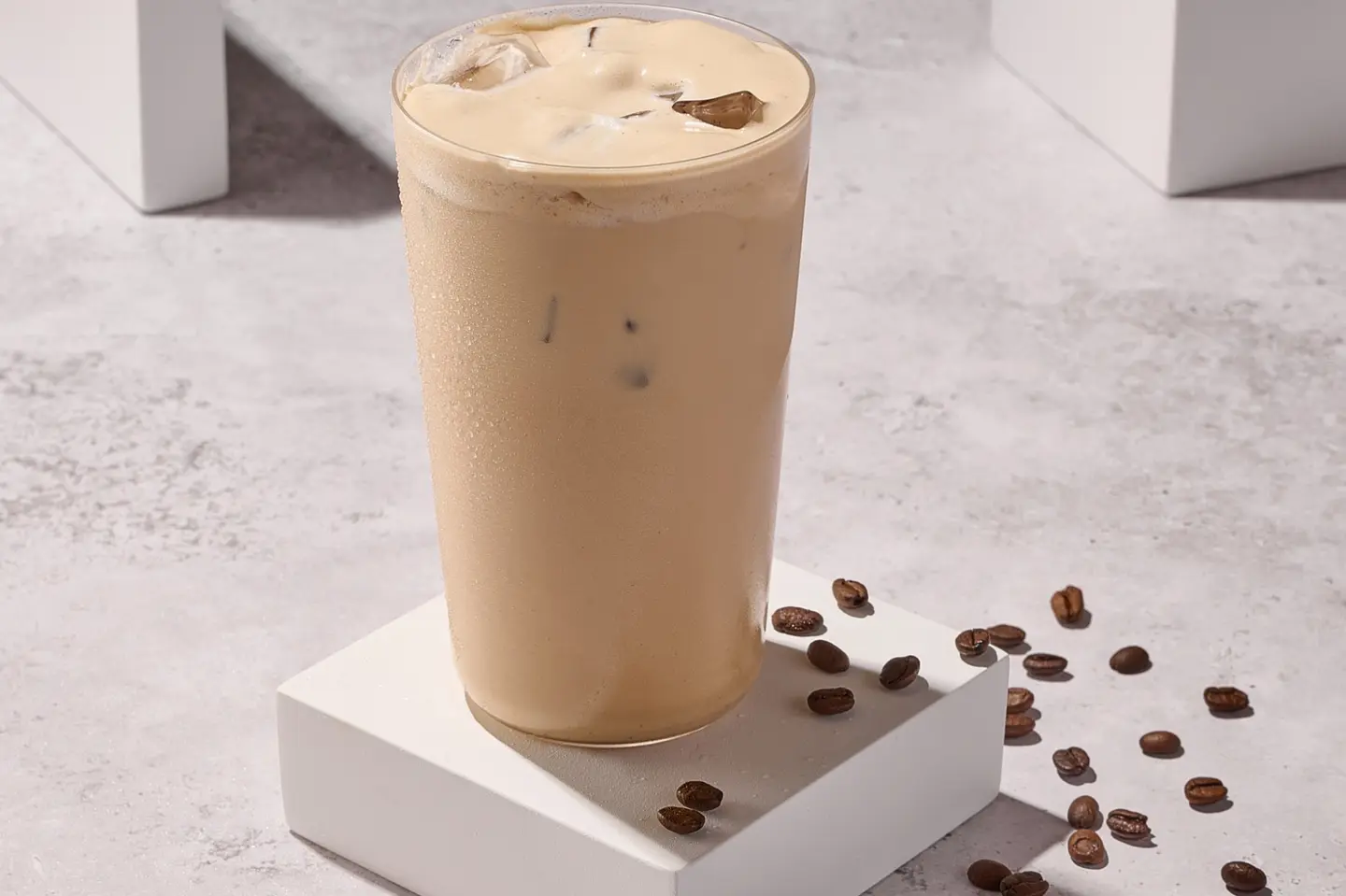 Longshot Espresso Ice Shaken Classic - Longshot Espresso Ice Shaken Classic Medium