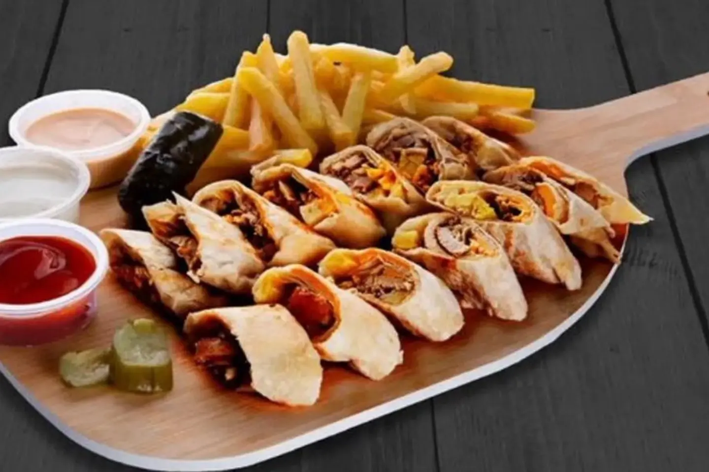 Four People Offer - Four Mid Size