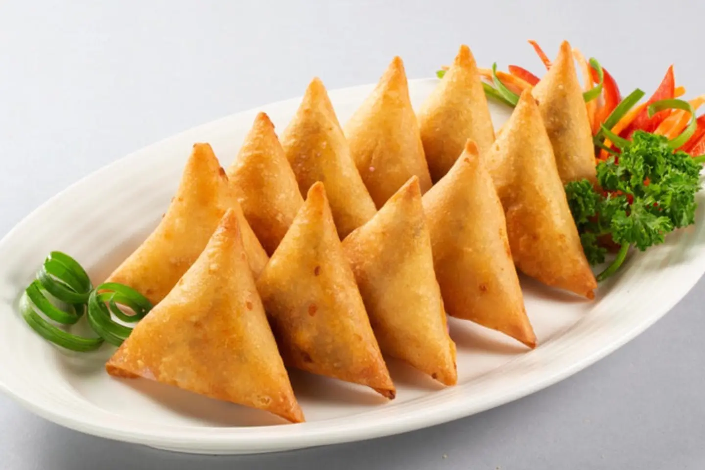 سمبوسة لحم - كيلو